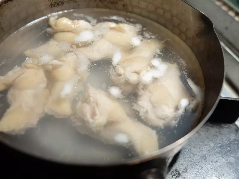 馬告のチキン煮込み