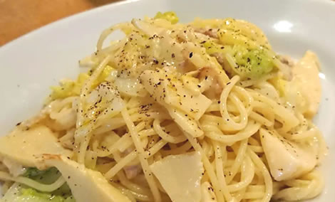          パスタ屋 チェヴィンチ